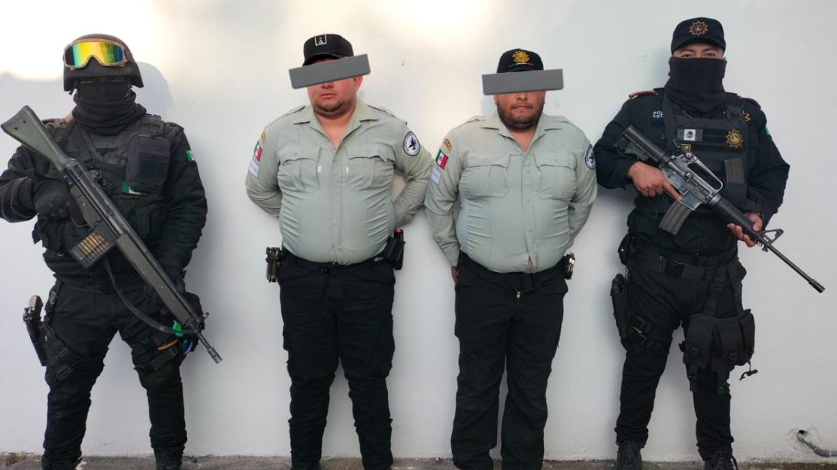 Hombres disfrazados de GN son detenidos en NL