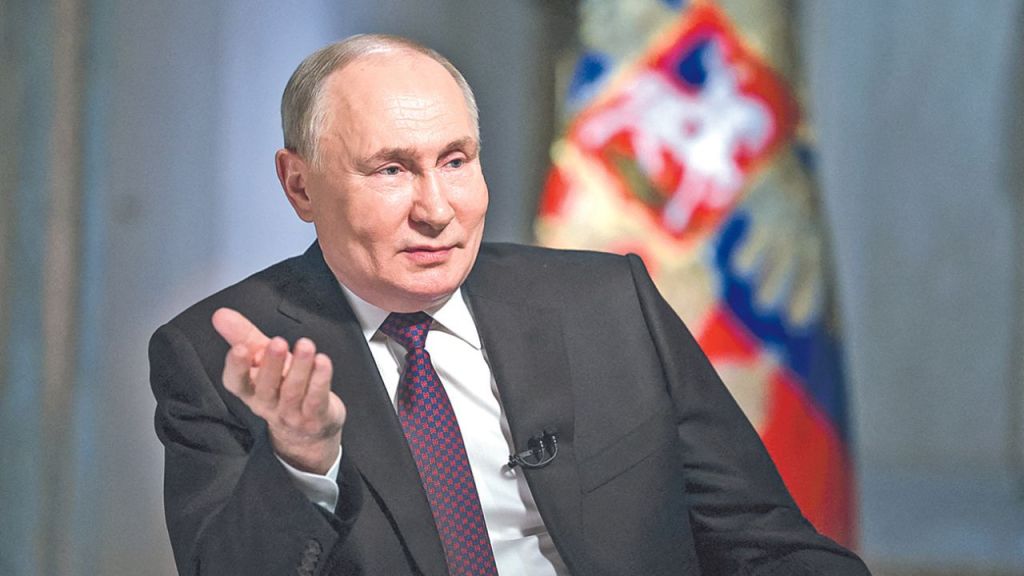 DECLARACIONES. El presidente de Rusia, Vladímir Putin, concedió ayer una entrevista al presentador de televisión y director general de la agencia de noticias RIA Novosti en Moscú.