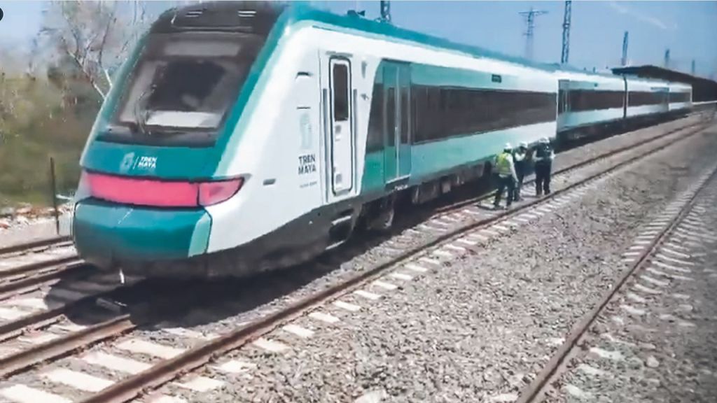 Insignia. El Tren Maya, cuyos vagones fueron construidos por la empresa francesa Alstom en su planta de Ciudad Sahagún, representa uno de los principales proyectos del presidente Andrés Manuel López Obrador.
