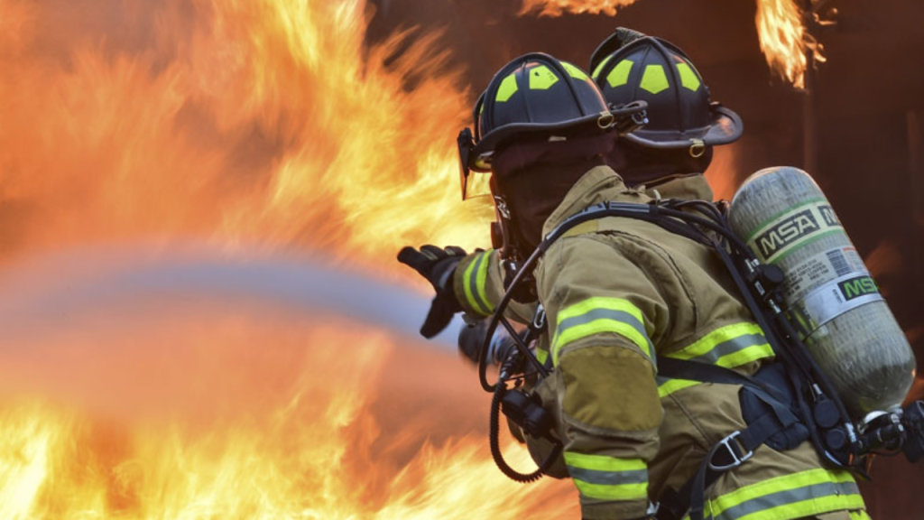 ¿Dónde reportar un incendio en CDMX y cómo prevenirlo?