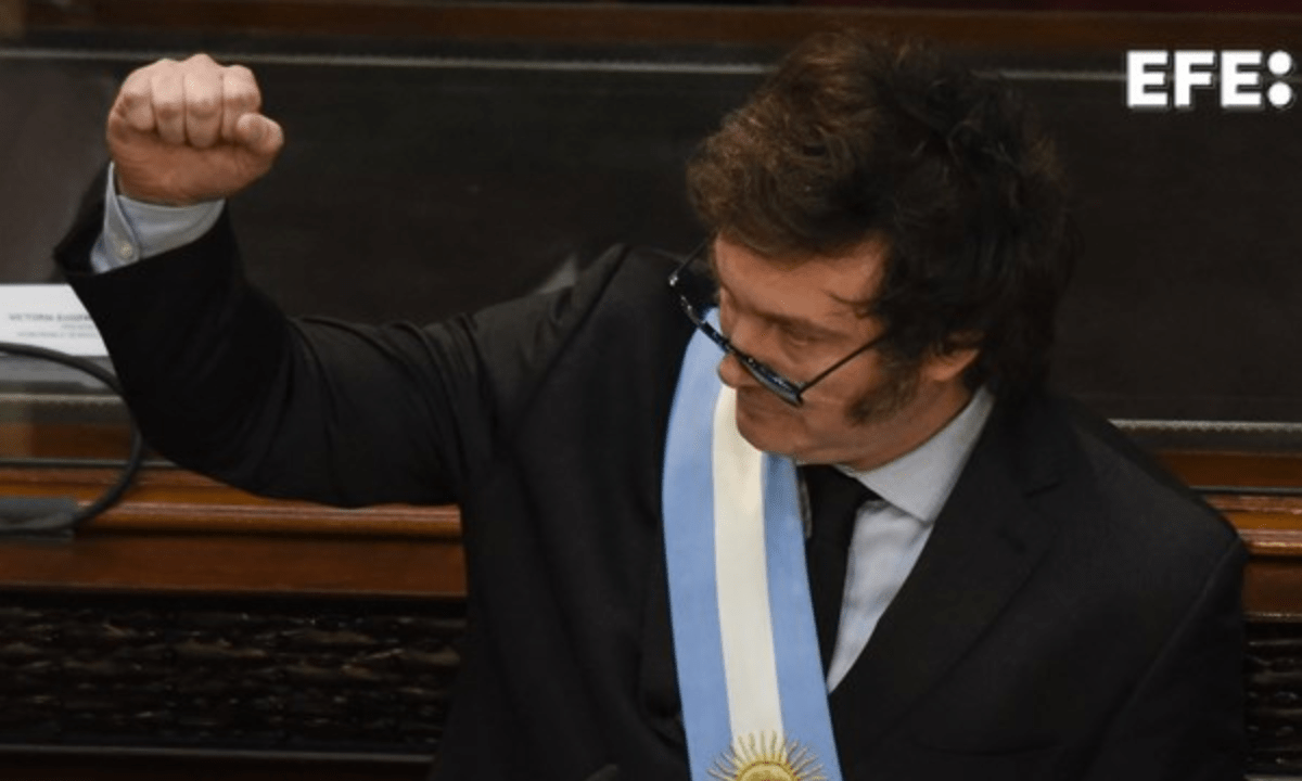 Javier Milei despide al secretario de Trabajo por un aumento salarial a los miembros del Ejecutivo