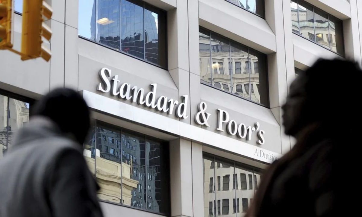 Standard & Poor’s rebaja calificación a deuda argentina