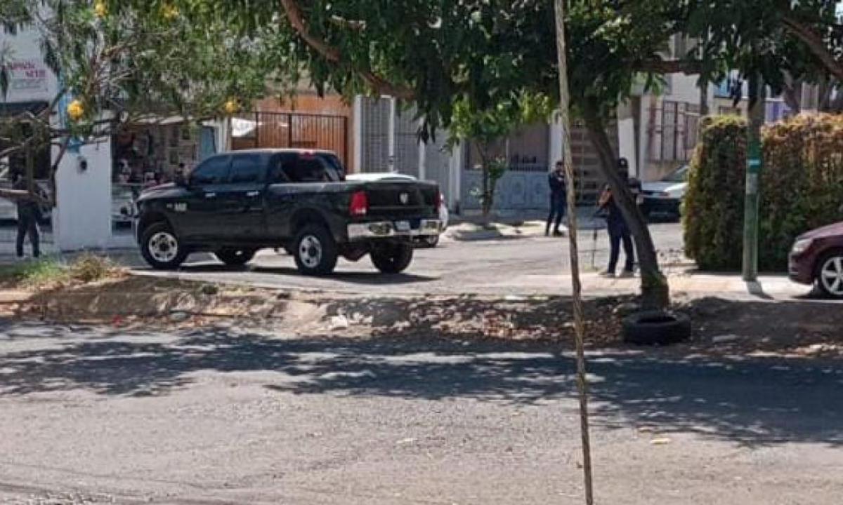 La Fiscalía de Jalisco descubrieron un vehículo que presuntamente fue utilizado en la privación de la libertad del periodista Jaime Barrera.