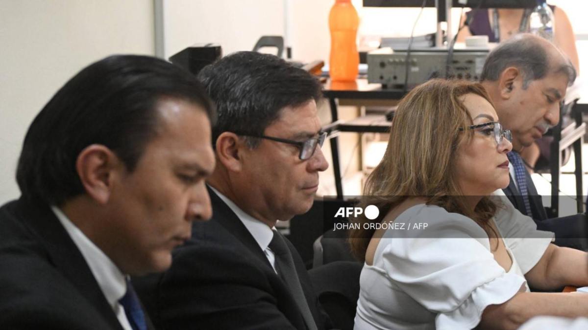 Una jueza guatemalteca abrió un proceso penal contra cuatro magistrados electorales perseguidos por la cuestionada Fiscalía