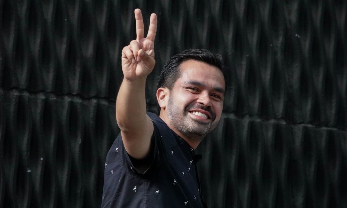 Jorge Álvarez Máynez llamó a los jóvenes a votar y reiteró su postura de que el país no cambiará en nada después de las elecciones
