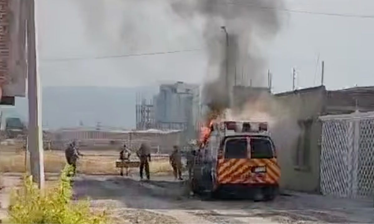Dos muertos y ambulancias incendiadas, saldo de 3 ataques en Celaya