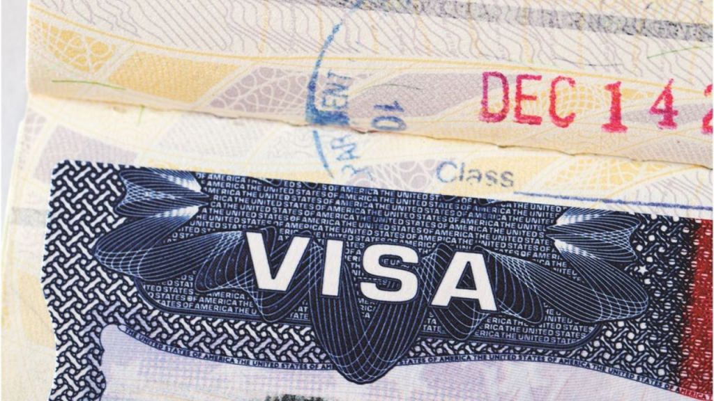 Cuba lanzará visas electrónicas universal