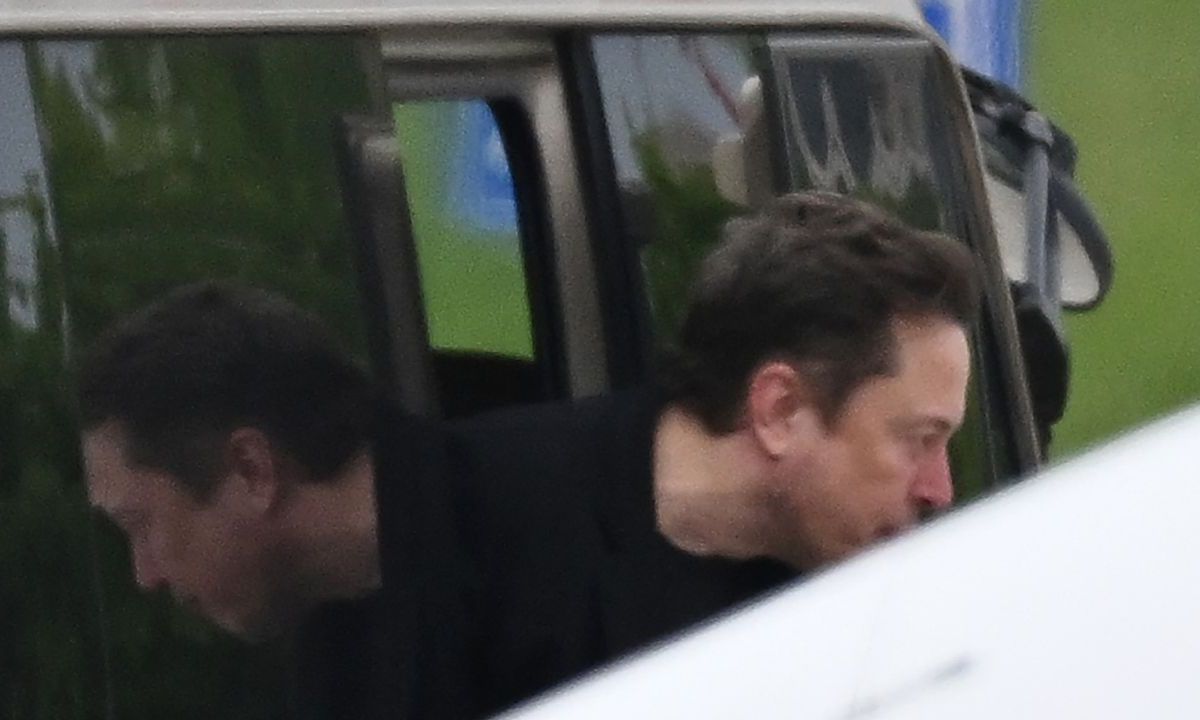 El director ejecutivo de Tesla, Elon Musk, partió de China este lunes, tras una visita relámpago en la que el fabricante estadounidense de automóviles eléctricos