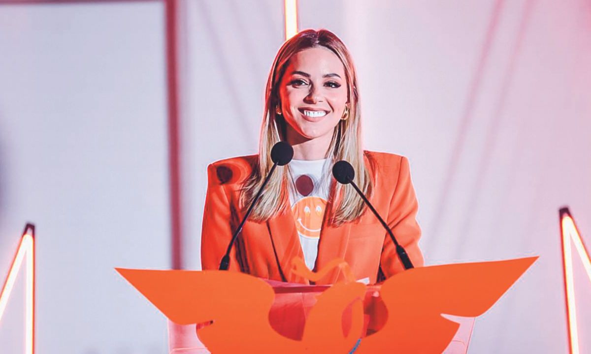 Contienda. En NL, la esposa del gobernador Samuel García, Mariana Rodríguez, arrancó su campaña por la presidencia de Monterrey