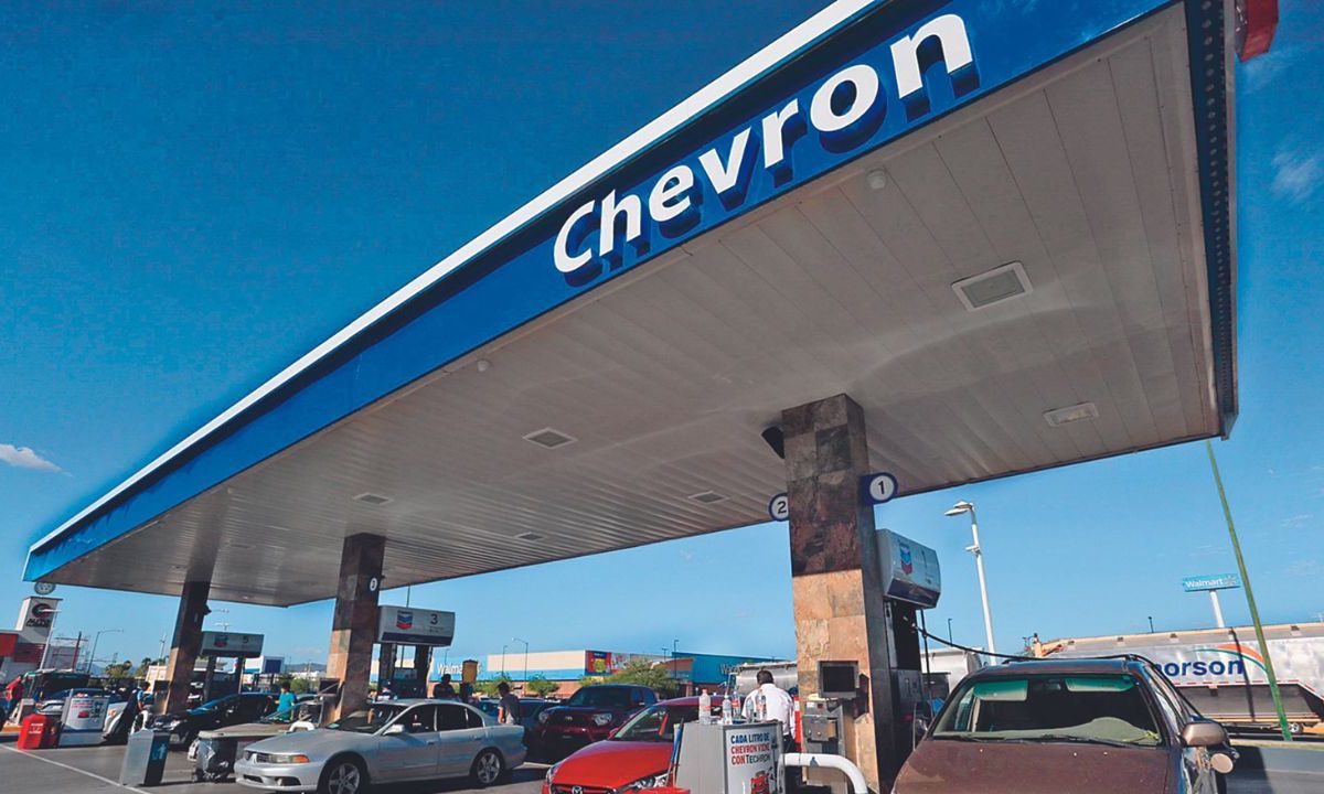 Comisión Nacional de Hidrocarburos emitió una sanción por 32 millones de dólares contra Chevron Energía de México