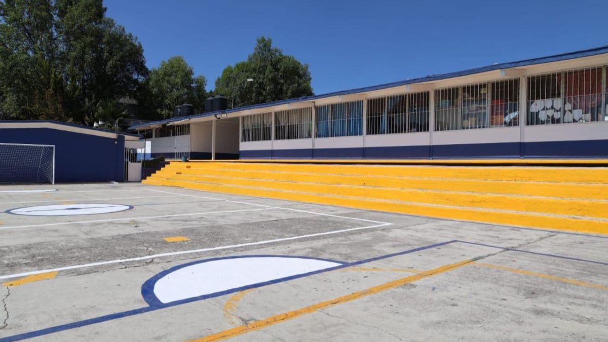 Rehabilita Huixquilucan primaria en San Fernando para el desarrollo académico de los estudiantes