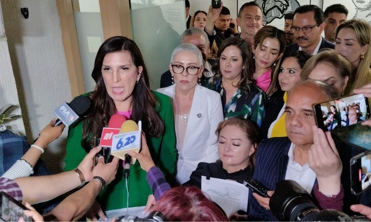 Foto:Jorge X. López|Ratifican senadores de oposición demanda de juicio político con Arturo Zaldívar