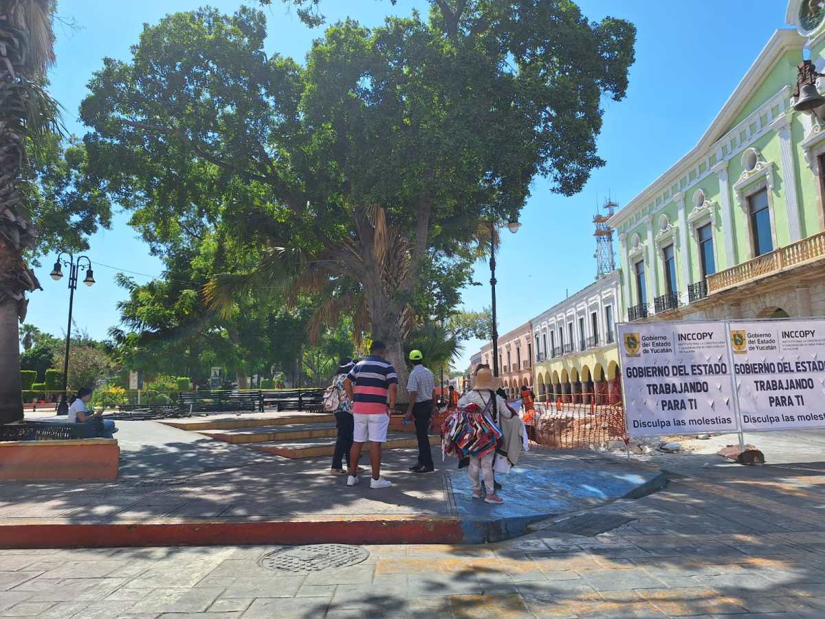 Inicia renovación de la Plaza Grande de Mérida