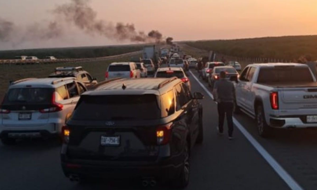 Ataque armado paraliza la autopista Monterrey-Reynosa