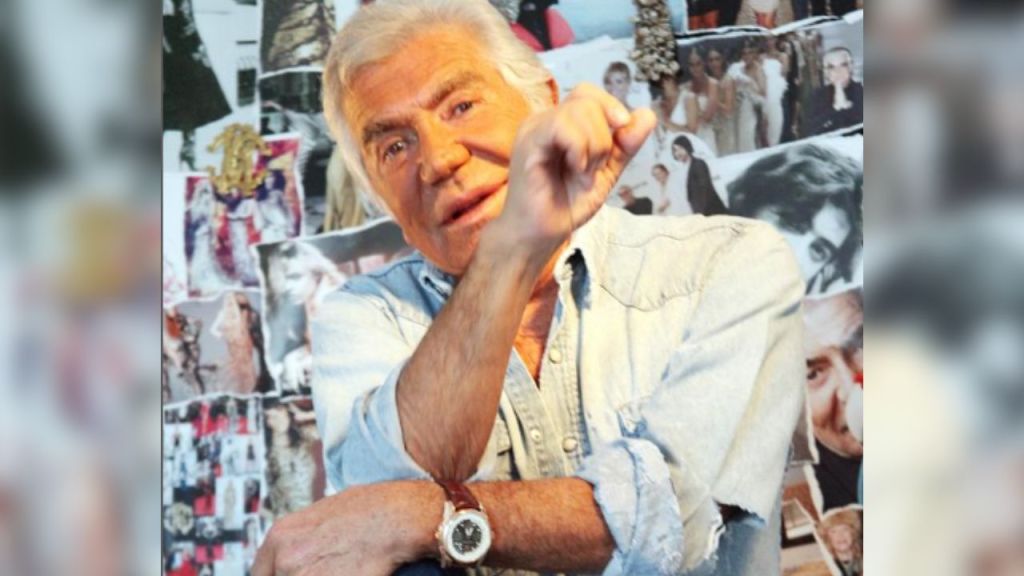 El diseñador Roberto Cavalli, conocido por sus estampados de animales y su estilo llamativo, falleció a los 83 años