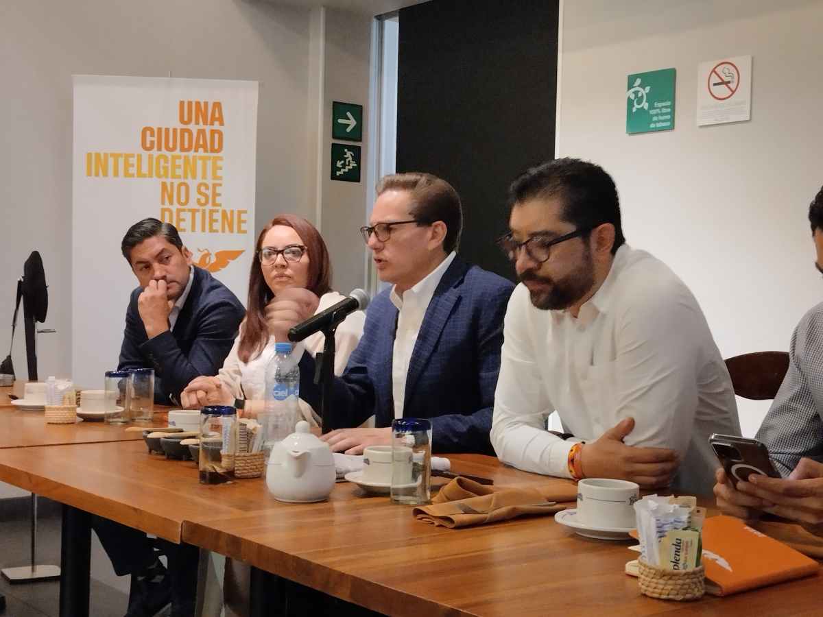 Salomón Chertorivski, candidato emecista a la jefatura de Gobierno de la Ciudad de México, ofreció una conferencia de prensa postdebate.