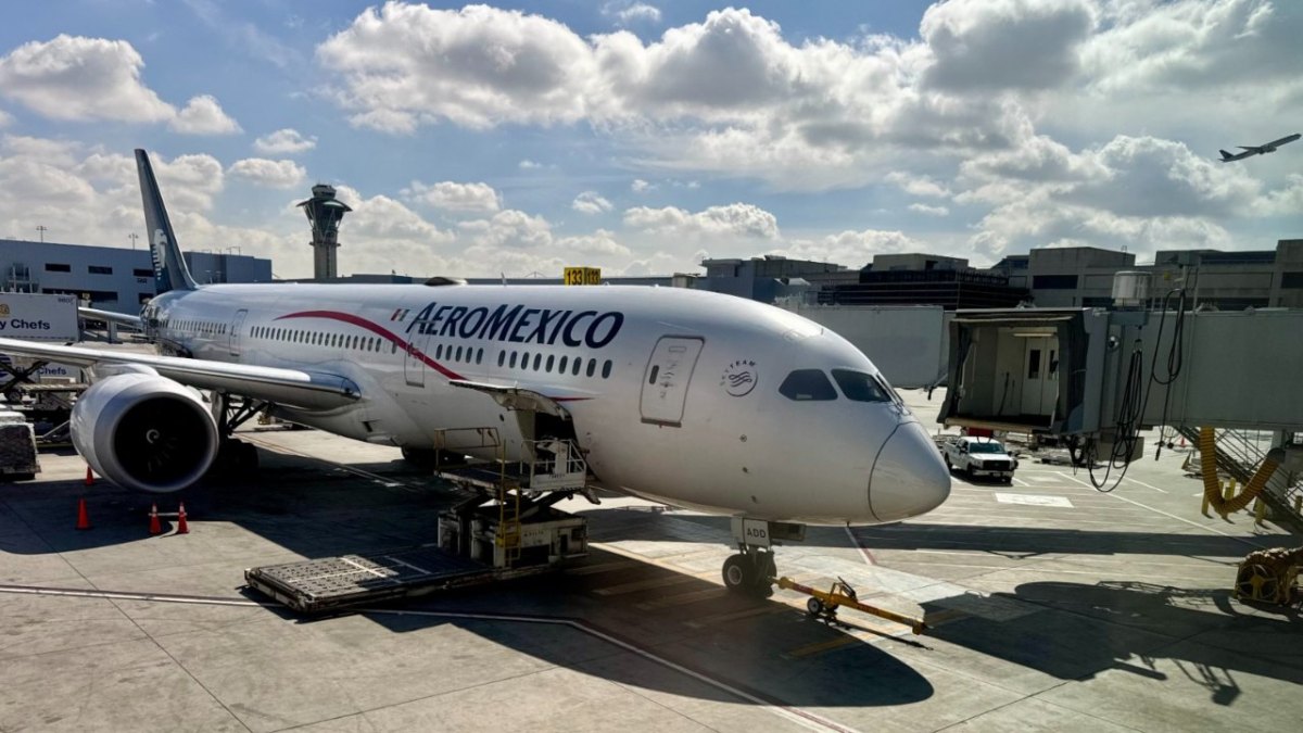 La intención del Departamento de Transporte de EU de revocar la alianza entre las líneas Delta Air Lines y Aeroméxico afectará 20 rutas