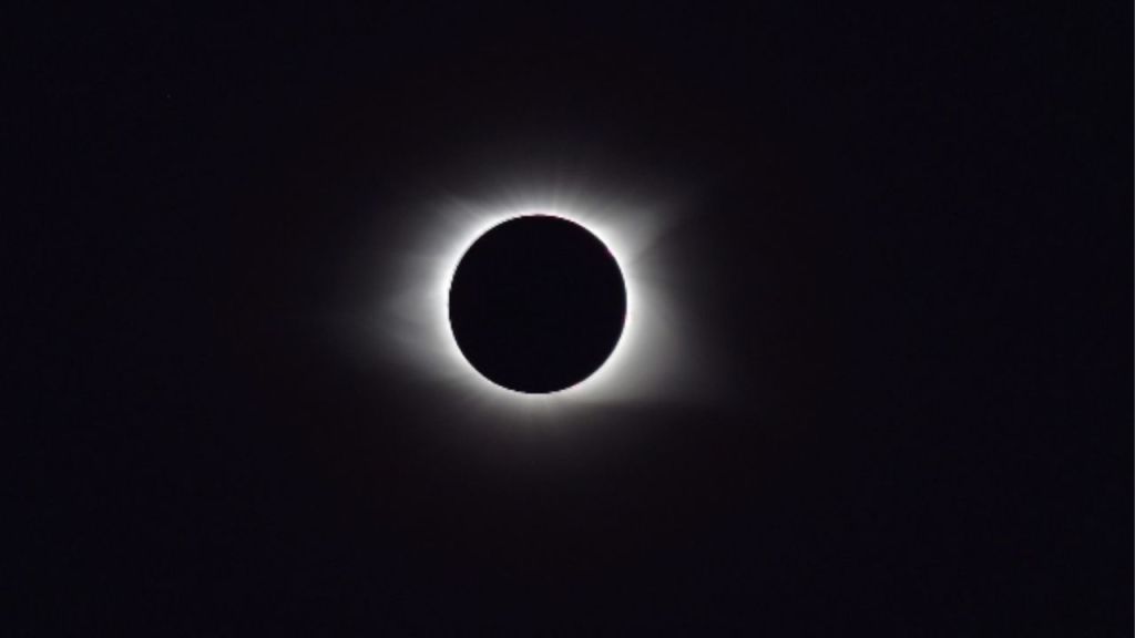 Eclipse total será un espectáculo astronómico; se deben evitar los rituales de abundancia. Noticias en tiempo real