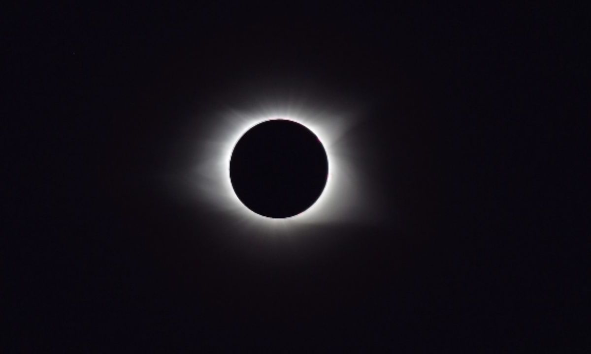 Foto:Pixabay|Eclipse total será un espectáculo astronómico; se deben evitar los rituales de abundancia