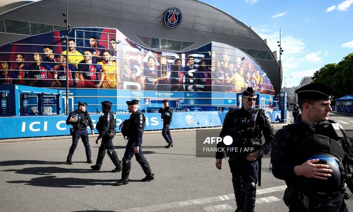 Foto:AFP|Francia reforzará la seguridad del PSG vs Barcelona tras amenazas de atentado