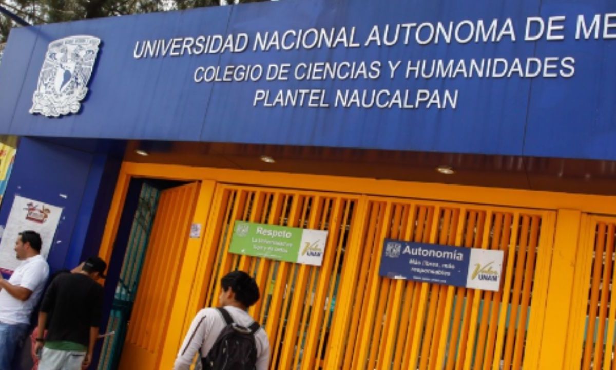 Muere un estudiante tras ataque entre presuntos grupos porriles al exterior del CCH Naucalpan