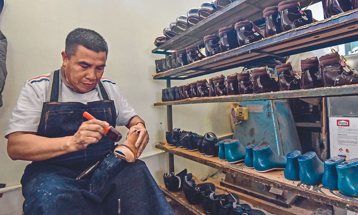 Desde 2023, los chinos realizan prácticas de antidumping comercial (anticompetitivas) contra el calzado mexicano, industria que sólo en febrero, decreció 14%