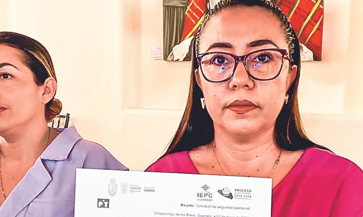 Durante su gestión como presidenta municipal en Cuautitlán Izcalli, la panista Karla Fiesco, suscribió contratos por más de 200 millones de pesos con la estación gasolinera Anrosa S.A. de C.V