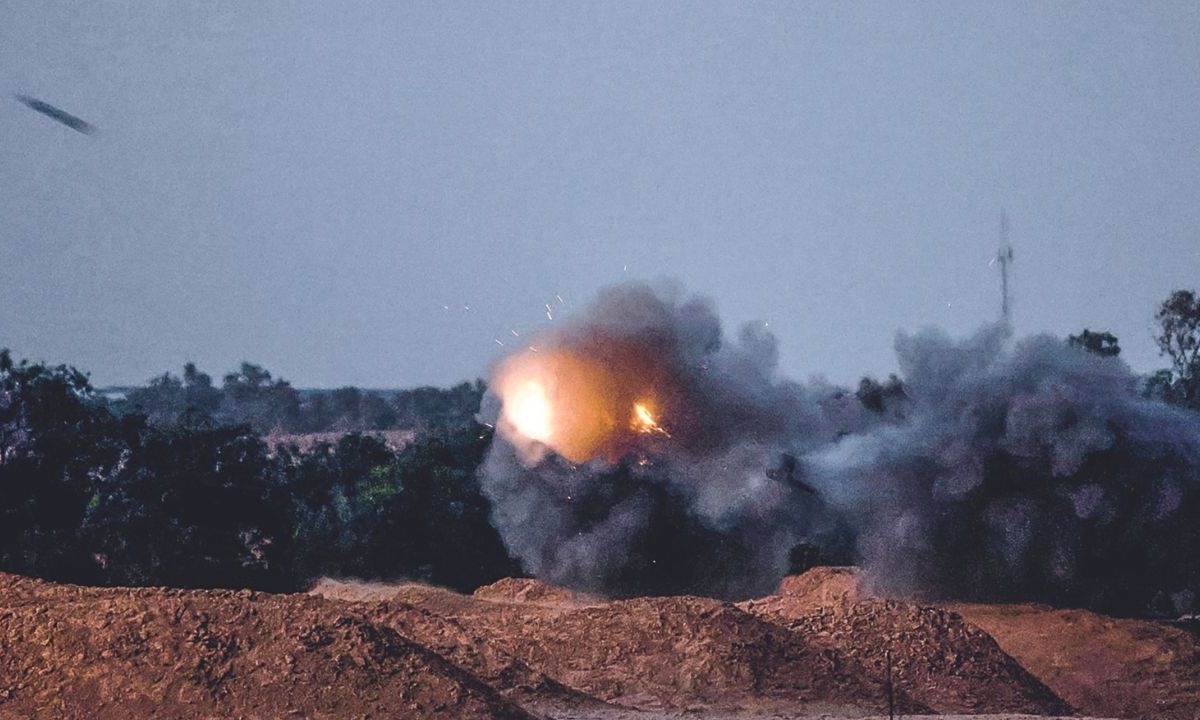GUERRA. Israel volvió a lanzar operaciones terrestres "selectivas" en la zona sur de Rafah.