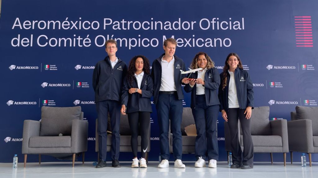 El Comité Olímpico Mexicano (COM) y la empresa Aeroméxico se unen para apoyar a la delegación mexicana en su traslado para los JJOO.