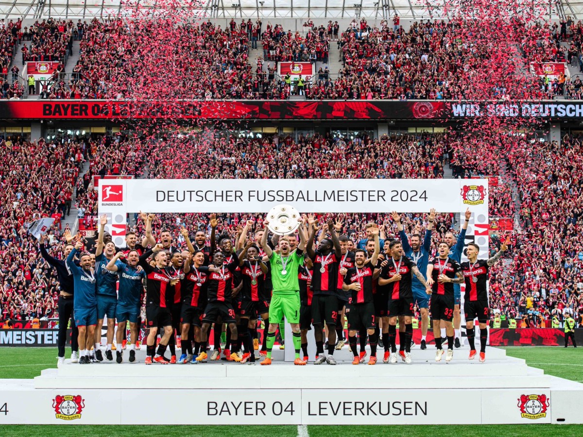 Por primera vez en su historia, el Bayer Leverkusen se ha coronado campeón de la Bundesliga sin haber perdido un sólo partido.