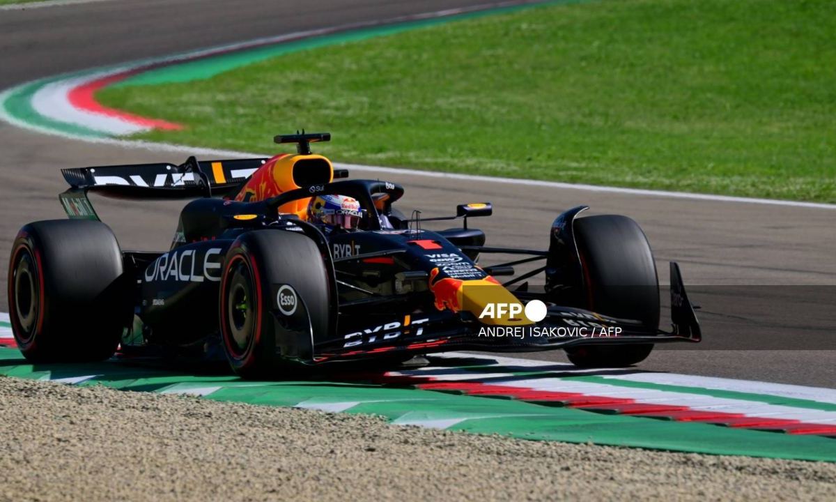 La clasificatoria del Gran Premio de Emilia-Romaña no tuvo sorpresas, pues fue el neerlandés Max Verstappen quien ganó la "pole position"