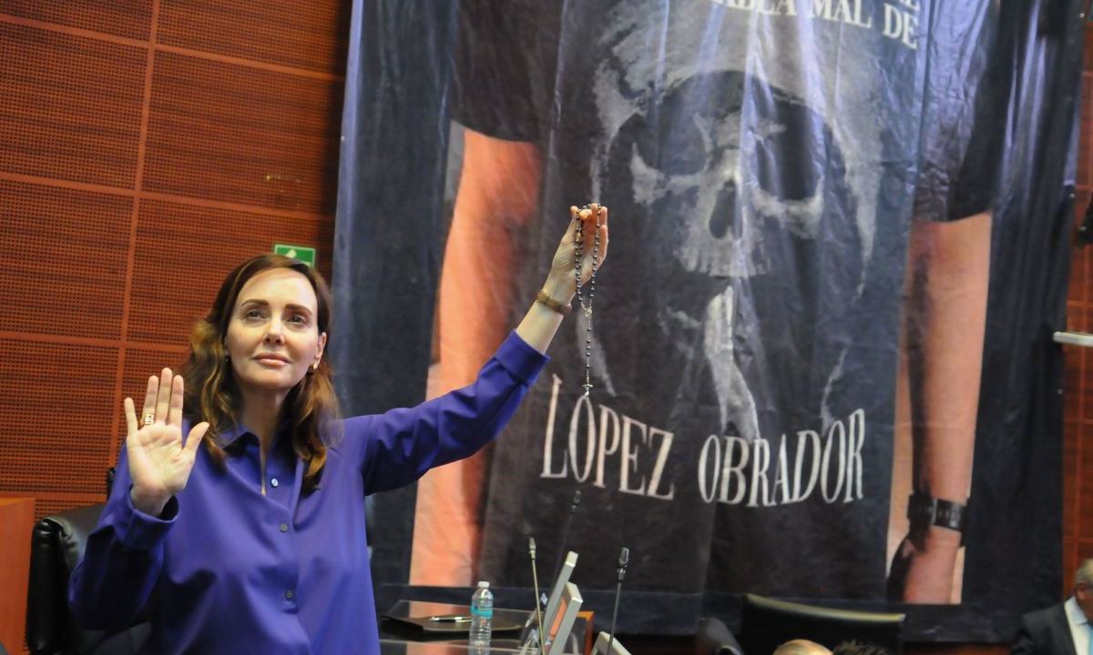Lilly Téllez arremetió contra el Partido del Trabajo (PT) y su militante, Gerardo Fernández Noroña, por el tema de la Santa Muerte