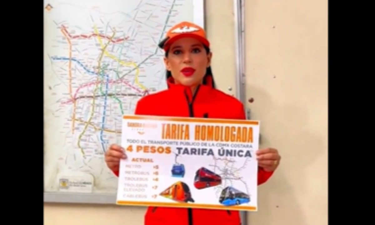 La candidata al Senado, Sandra Cuevas, propuso homologar la tarifa de todo el transporte público de la Ciudad de México a cuatro pesos