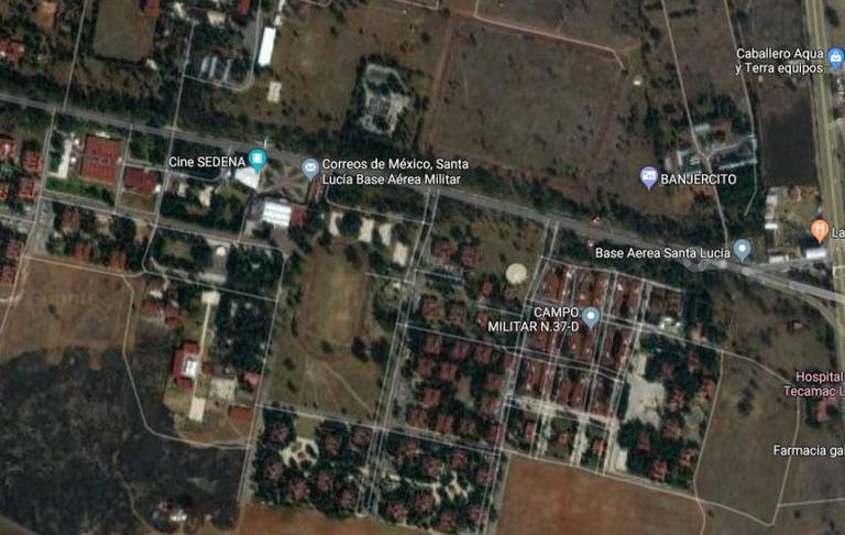 Foto satelital de la Base Aérea de Santa Lucía antes de ser borrada por Google